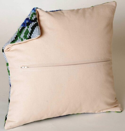 Pillow back with zipper Beige