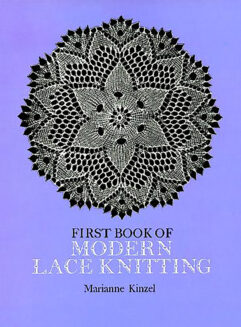 The First Book of Modern Lace Knitting van Marianne Kinzel kopen bij wolwinkel de Afstap Amsterdam en in onze webshop!